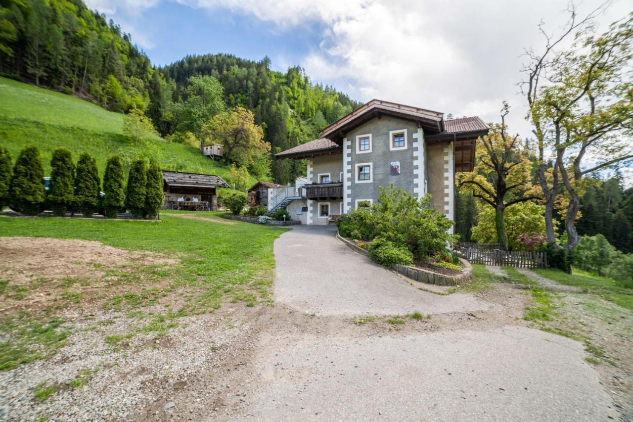 Schildhof Ebion Schildhofsuite San Leonardo in Passiria Dış mekan fotoğraf